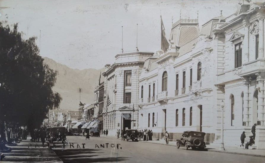 Calle Prat de Antofagasta, entre 1920 y 1930.