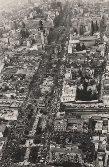 Enorme manifestación en la Alameda, en 1986