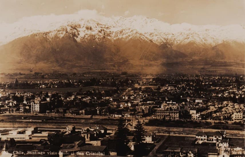 Providencia en 1948 desde San Cristobal.