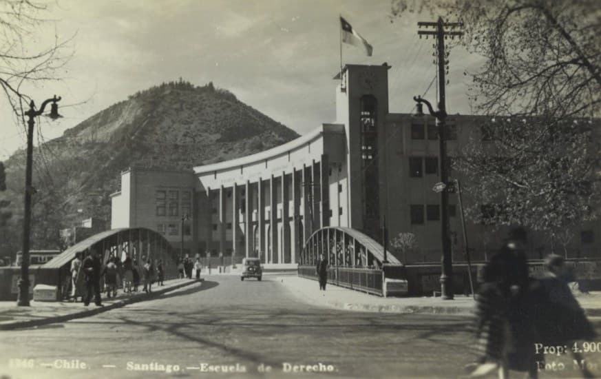 Escuela de Derecho de la Universidad de Chile a finales de los 30's