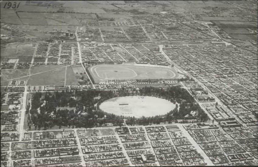Vista aerea Club Hipico y Parque Cousiño en 1931