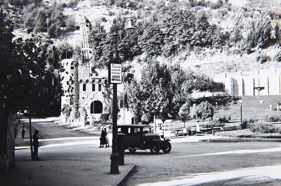 Acceso al Cerro San Cristóbal en 1935