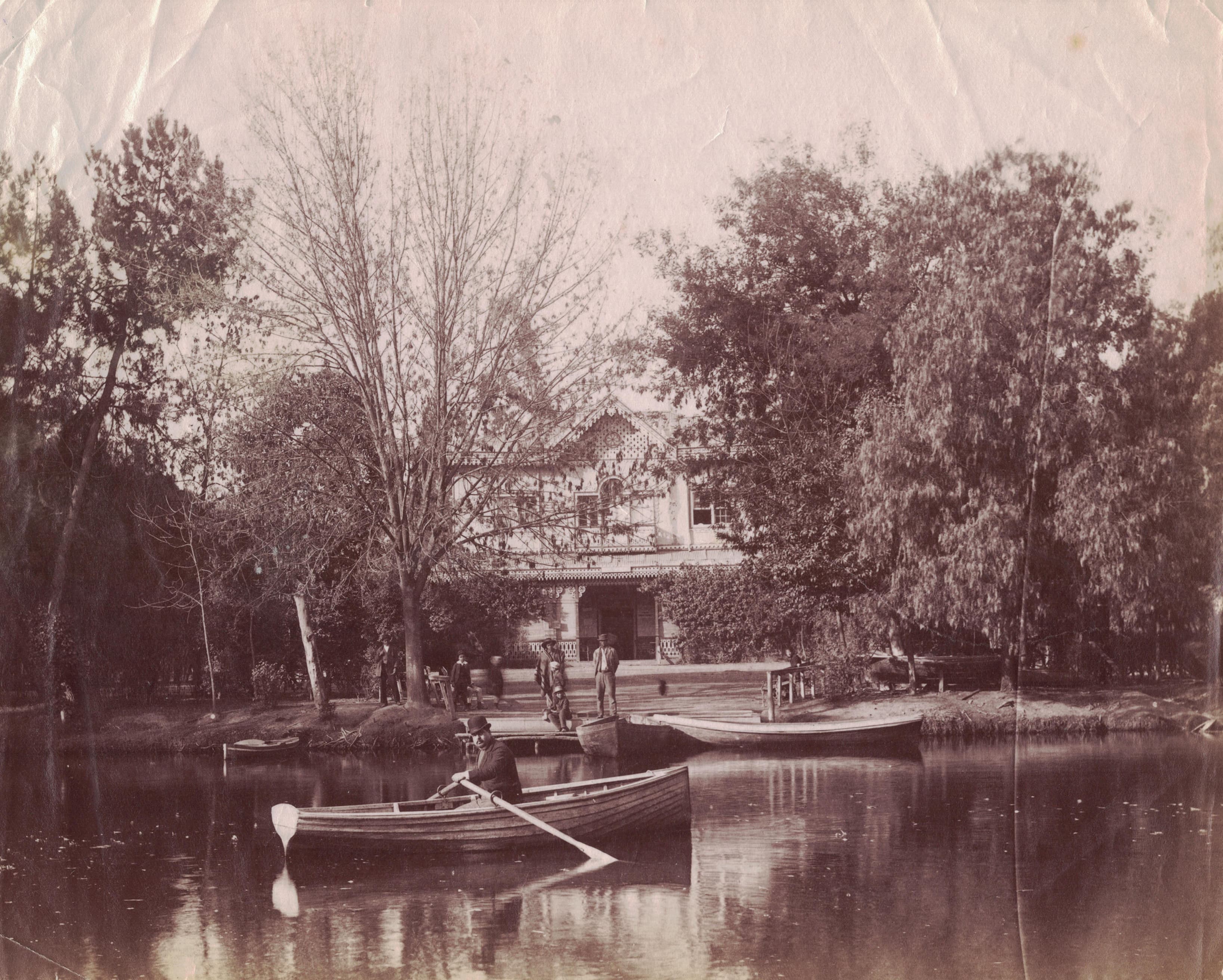 Laguna del Parque Forestal en los años 20s