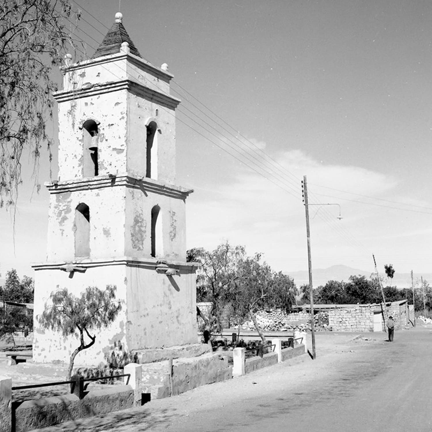 Campanario de Toconao en 1970