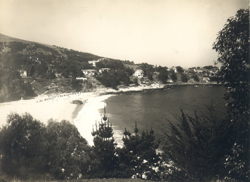 Vista a la playa de Zapallar en los años 40s.