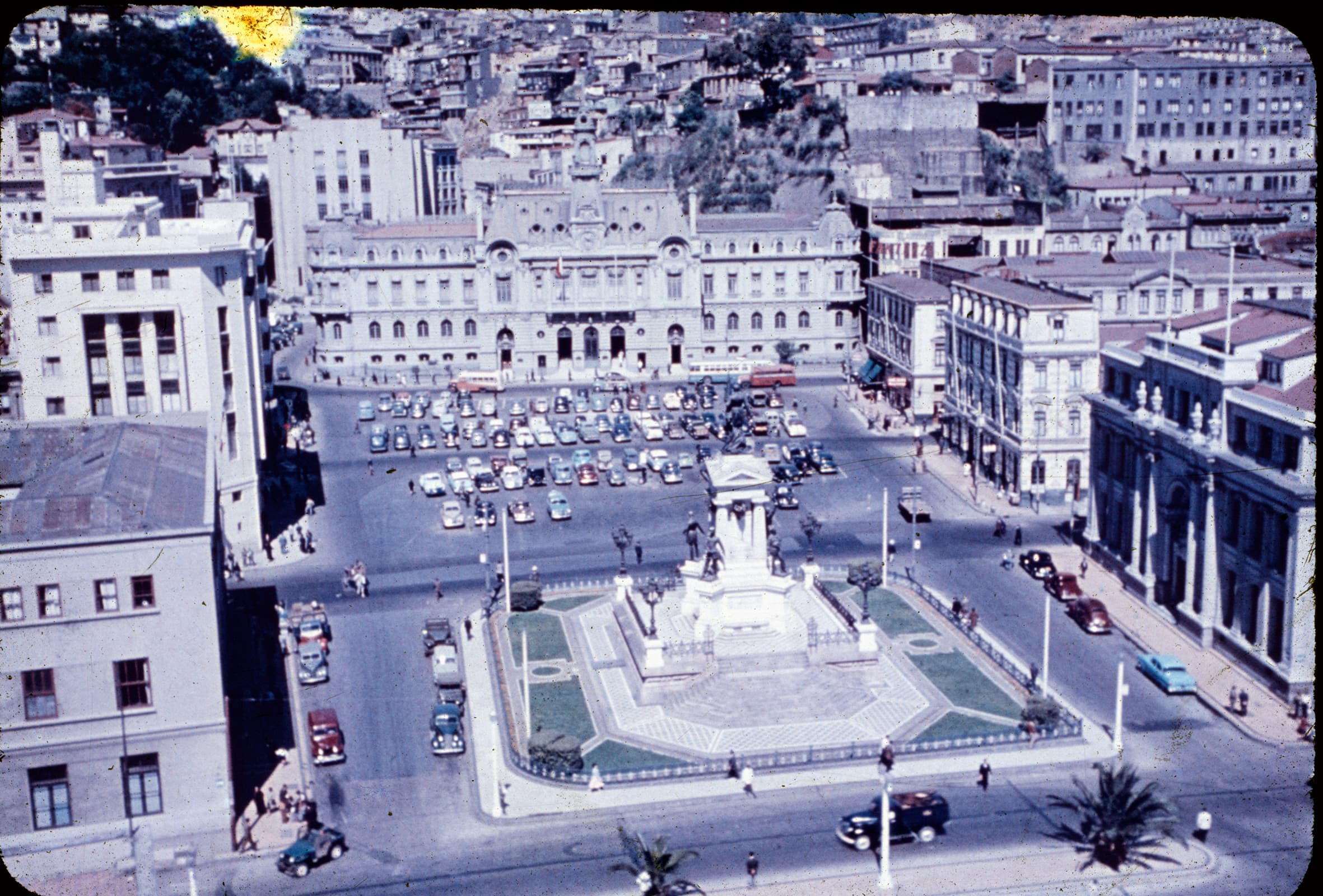 Plaza Sotomayor, Valparaíso, 1960