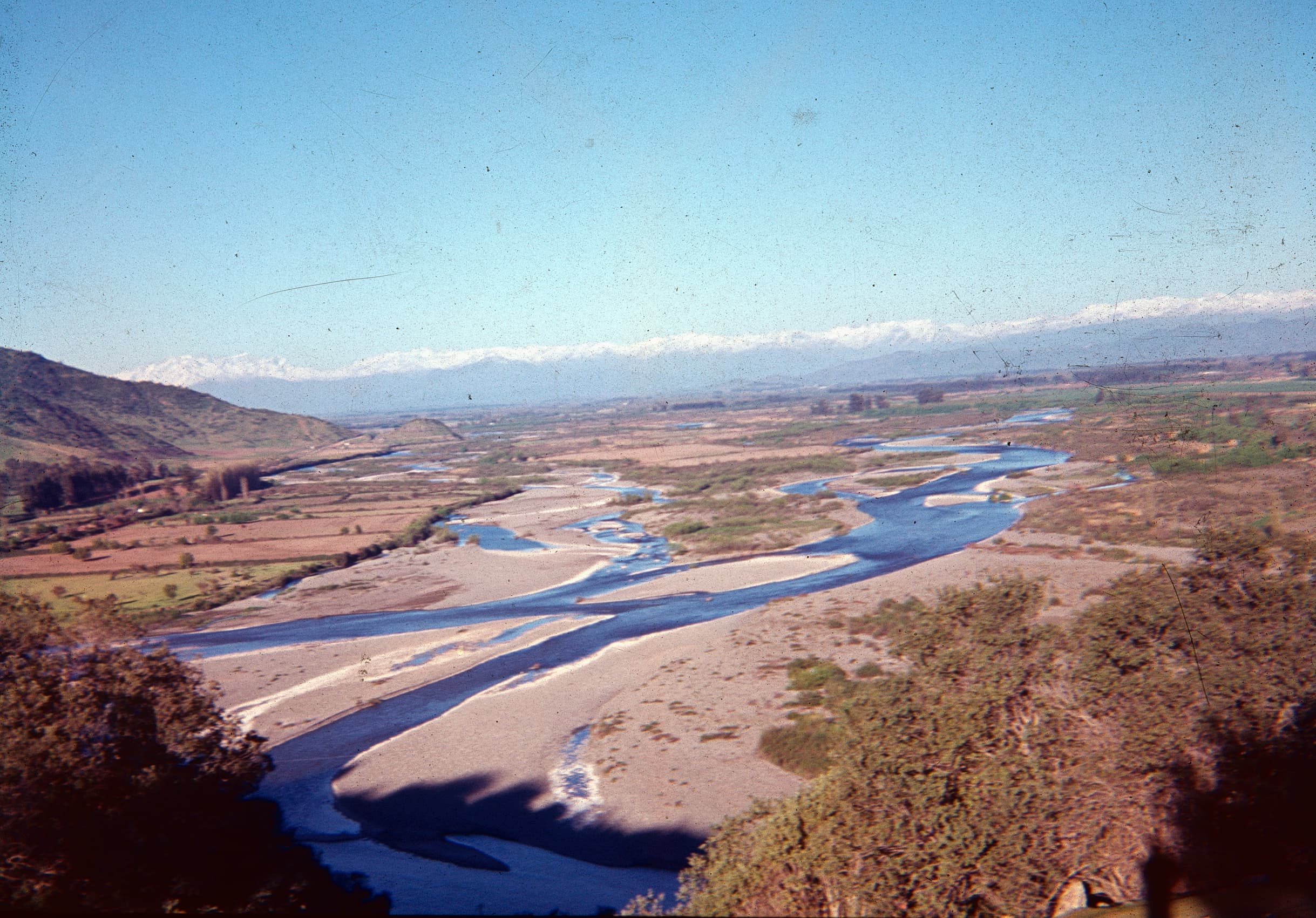 Desembocadura del río Llico hacia el lago Vichuquén, 1960
