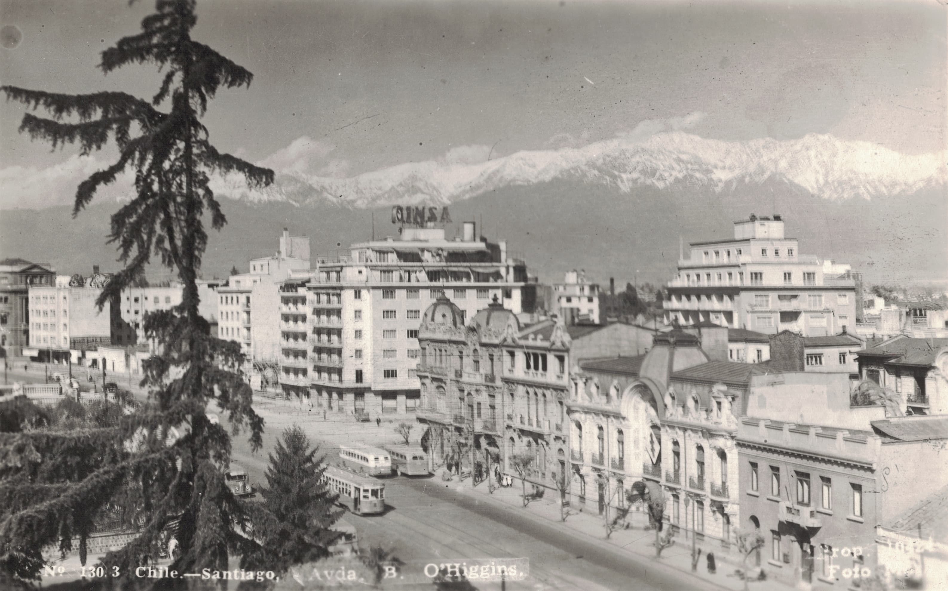 Alameda desde la Biblioteca Nacional en los 40s
