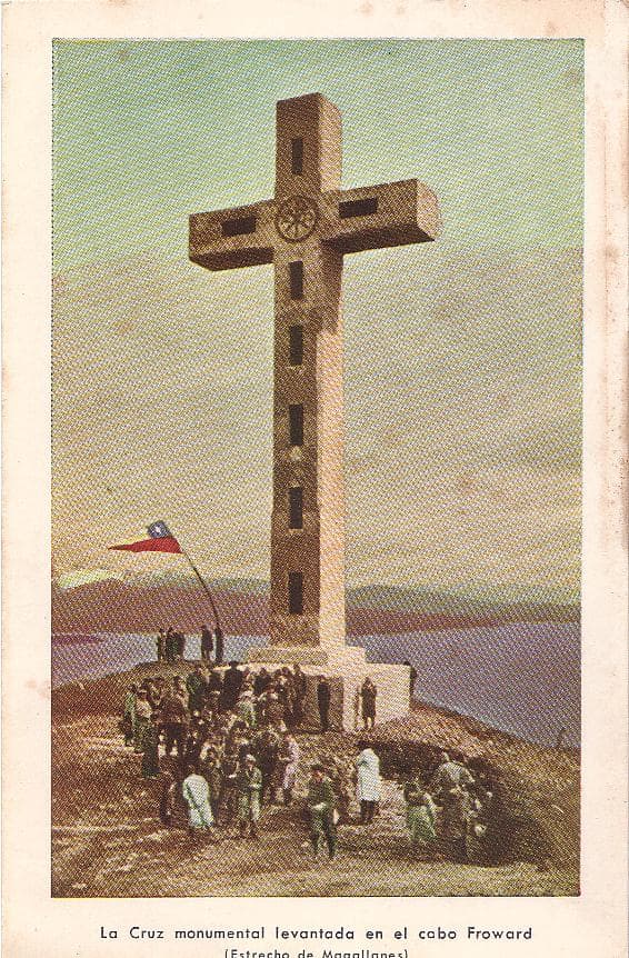 Cruz Monumental, península de Brunswick, Punta Arenas.