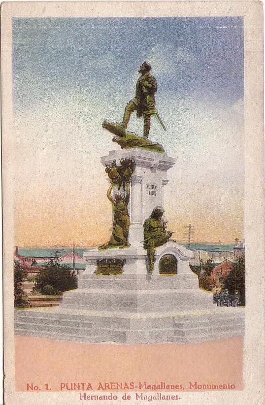 Monumento a Hernando de Magallanes en Punta Arenas años 20