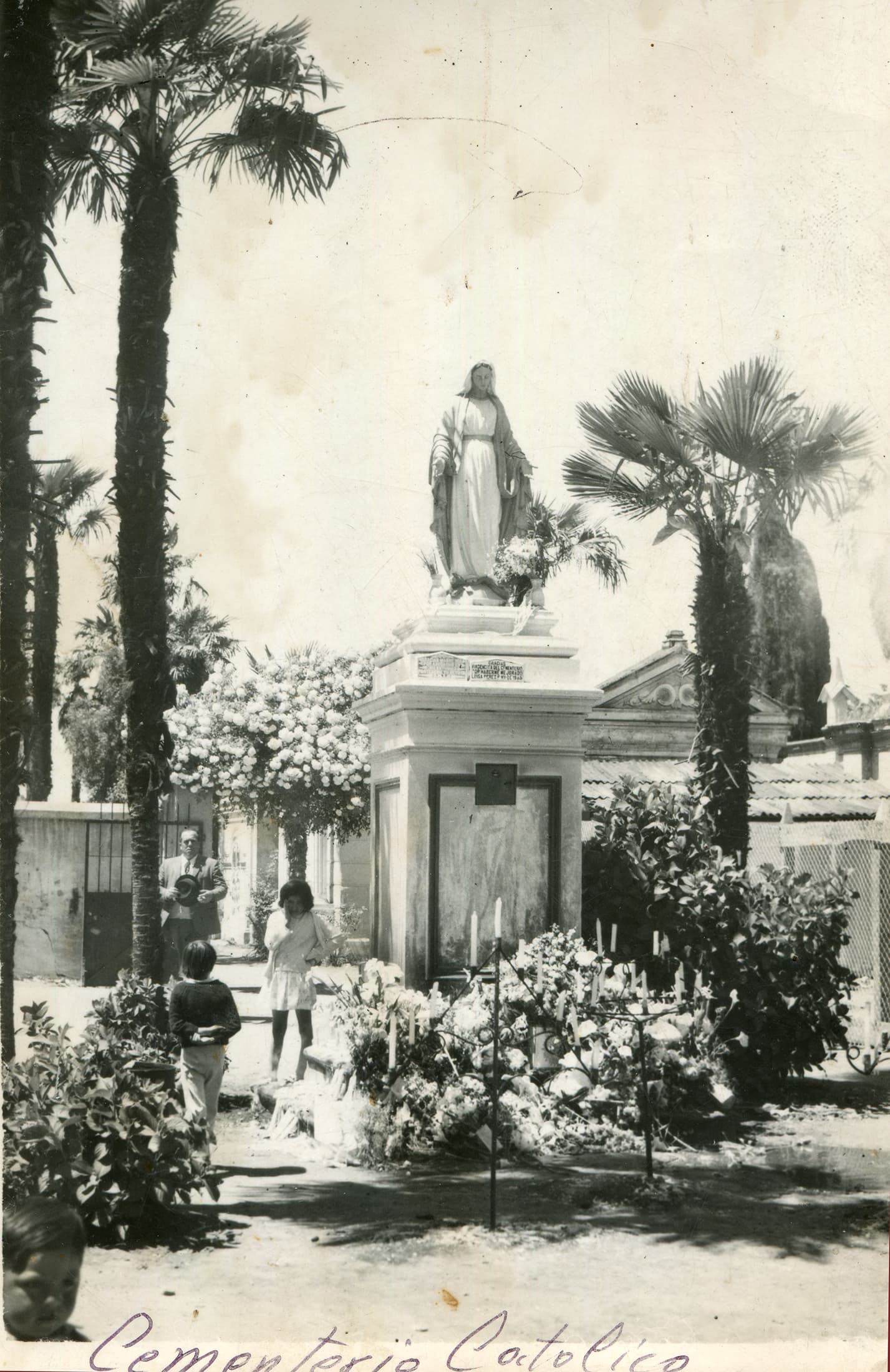 Cementerio Católico de Angol, años 50s