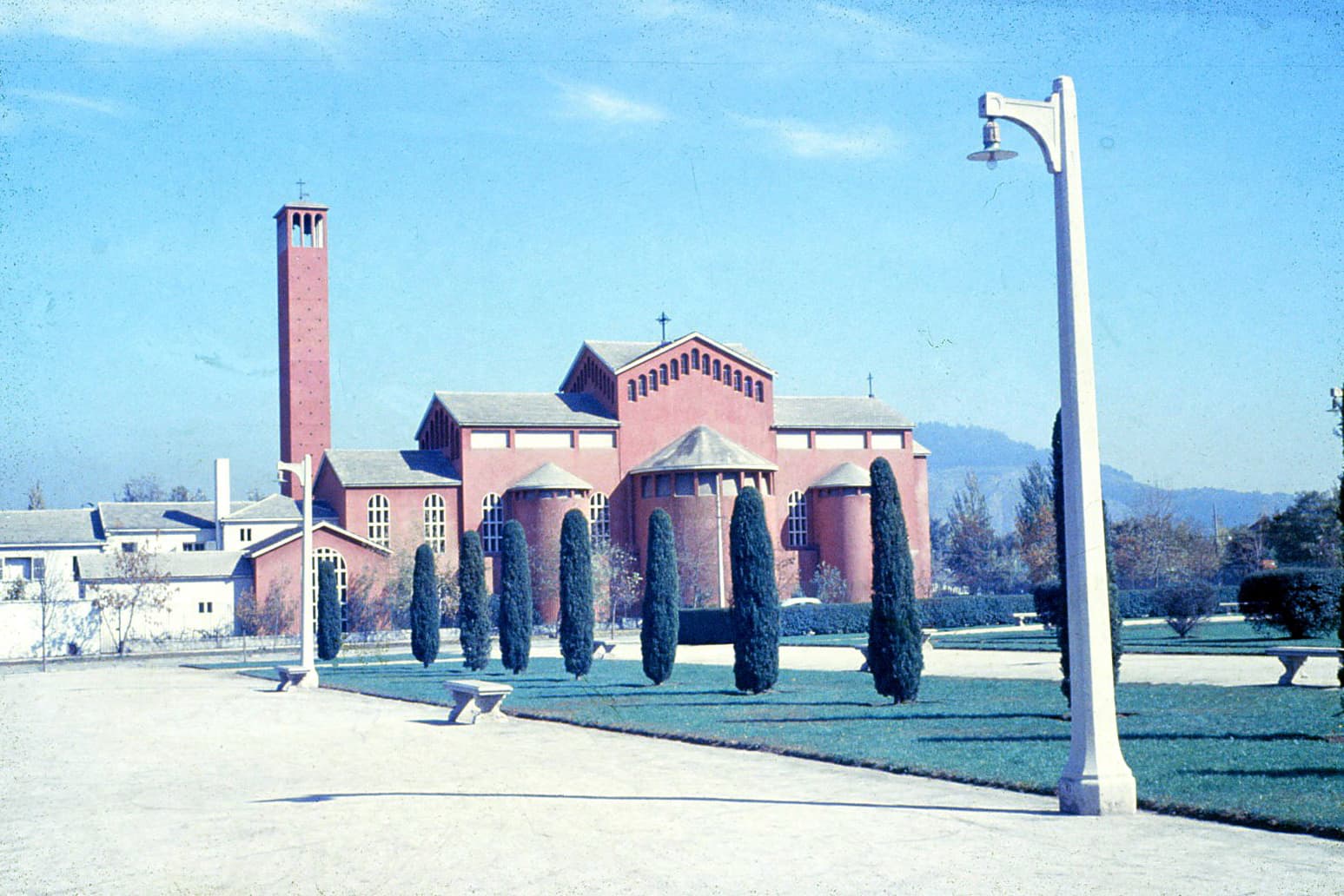 Iglesia El Bosque en Providencia 1959