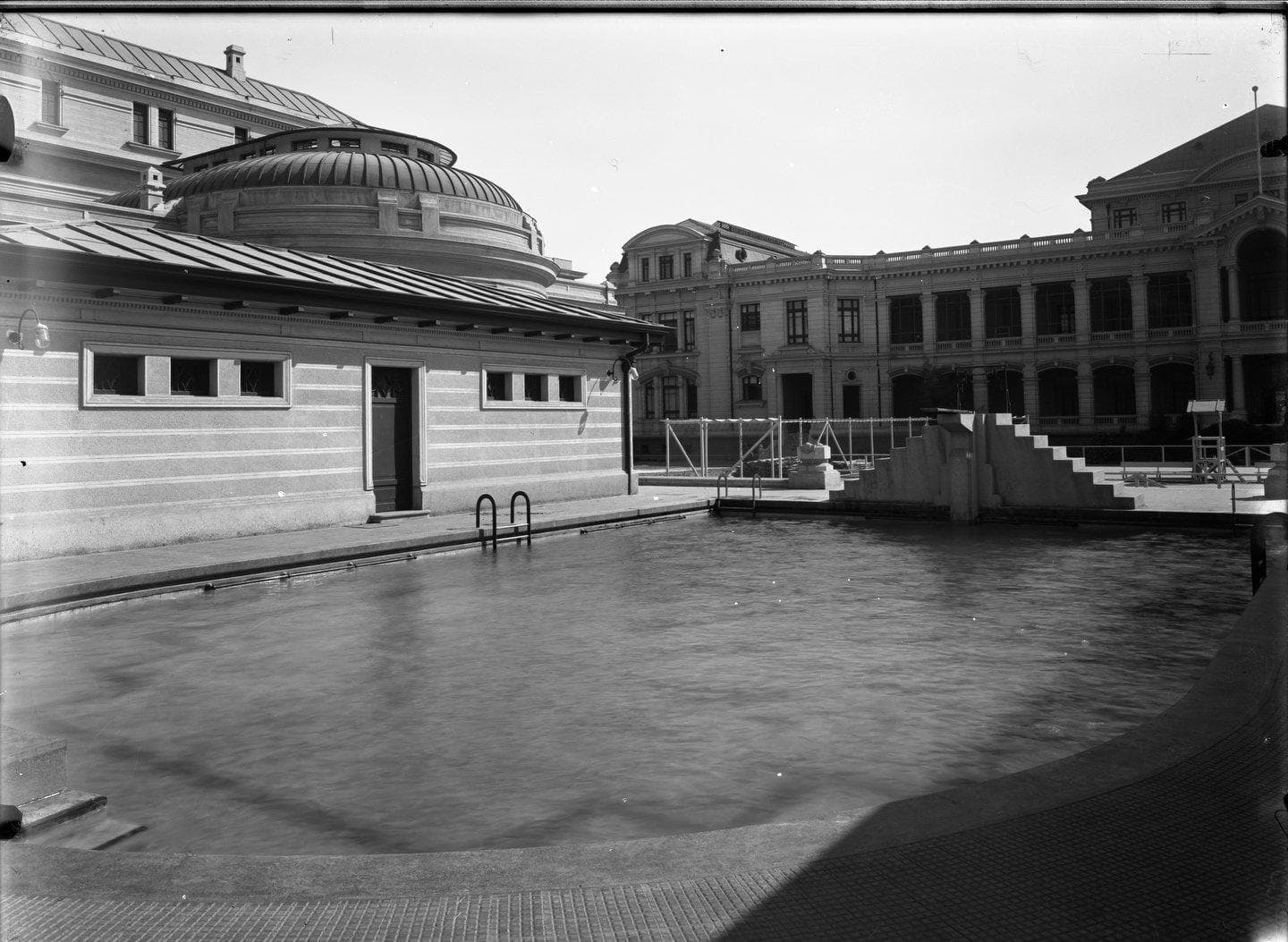 Piscina Universidad de Chile en 1969