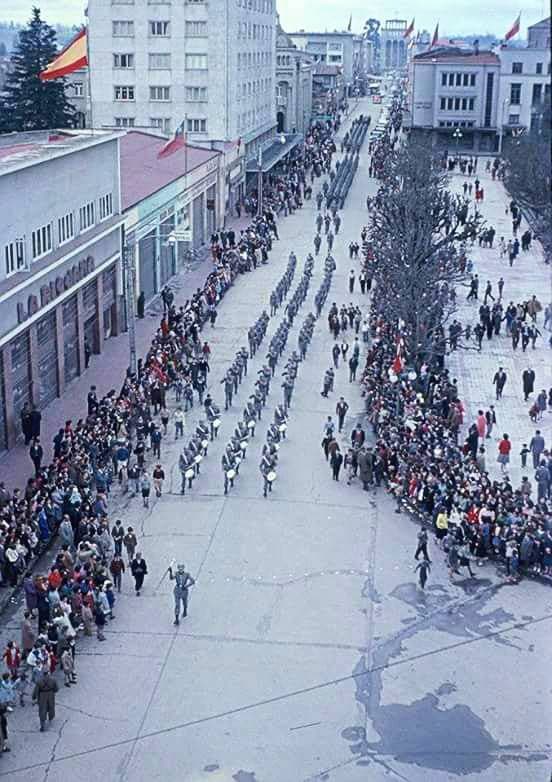Desfile militar en Osorno, 1958