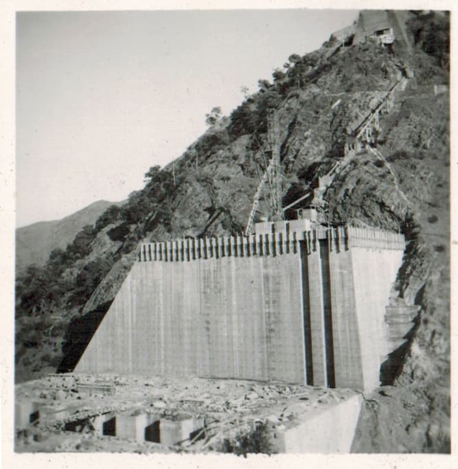 Construcción Central Hidroeléctrica Sauzal en 1945