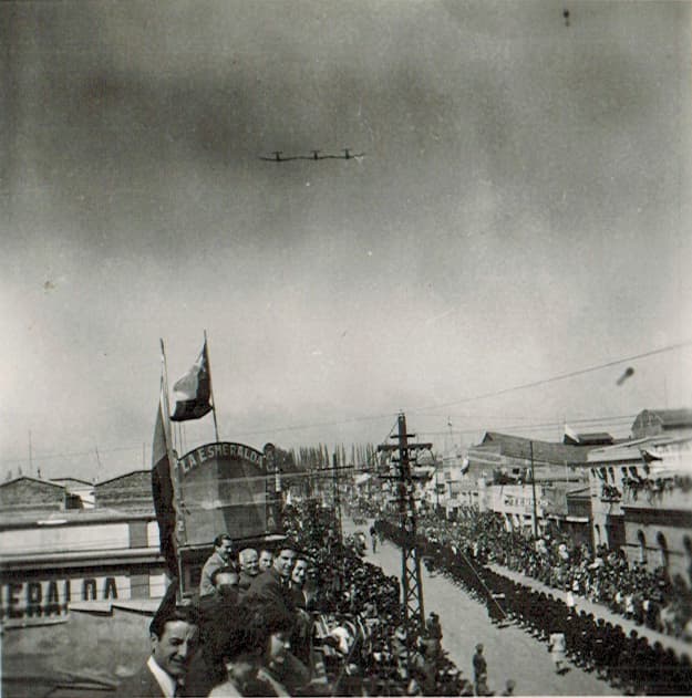 Desfile conmemorativo del Desastre de Rancagua, 1945