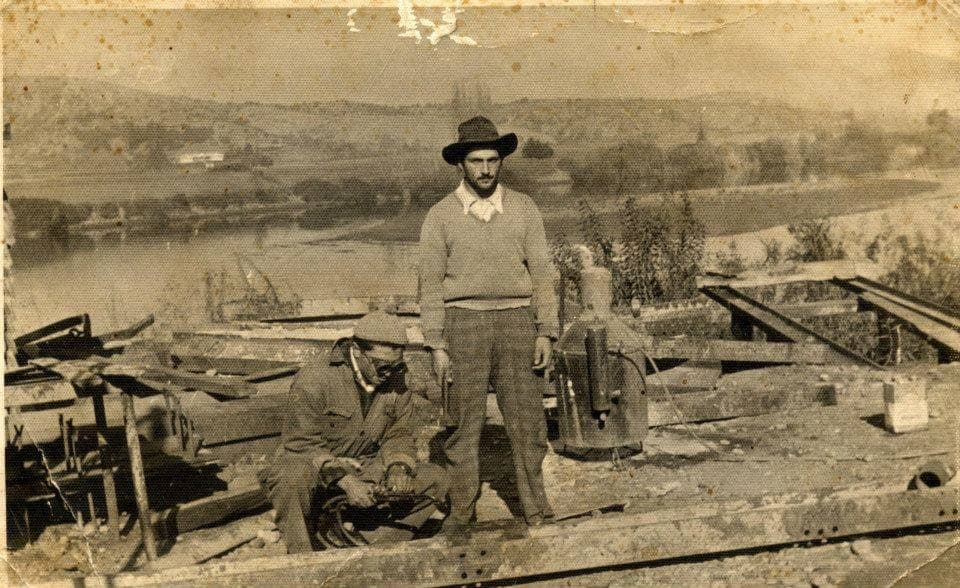 Construcción puente Licantén, años 40s