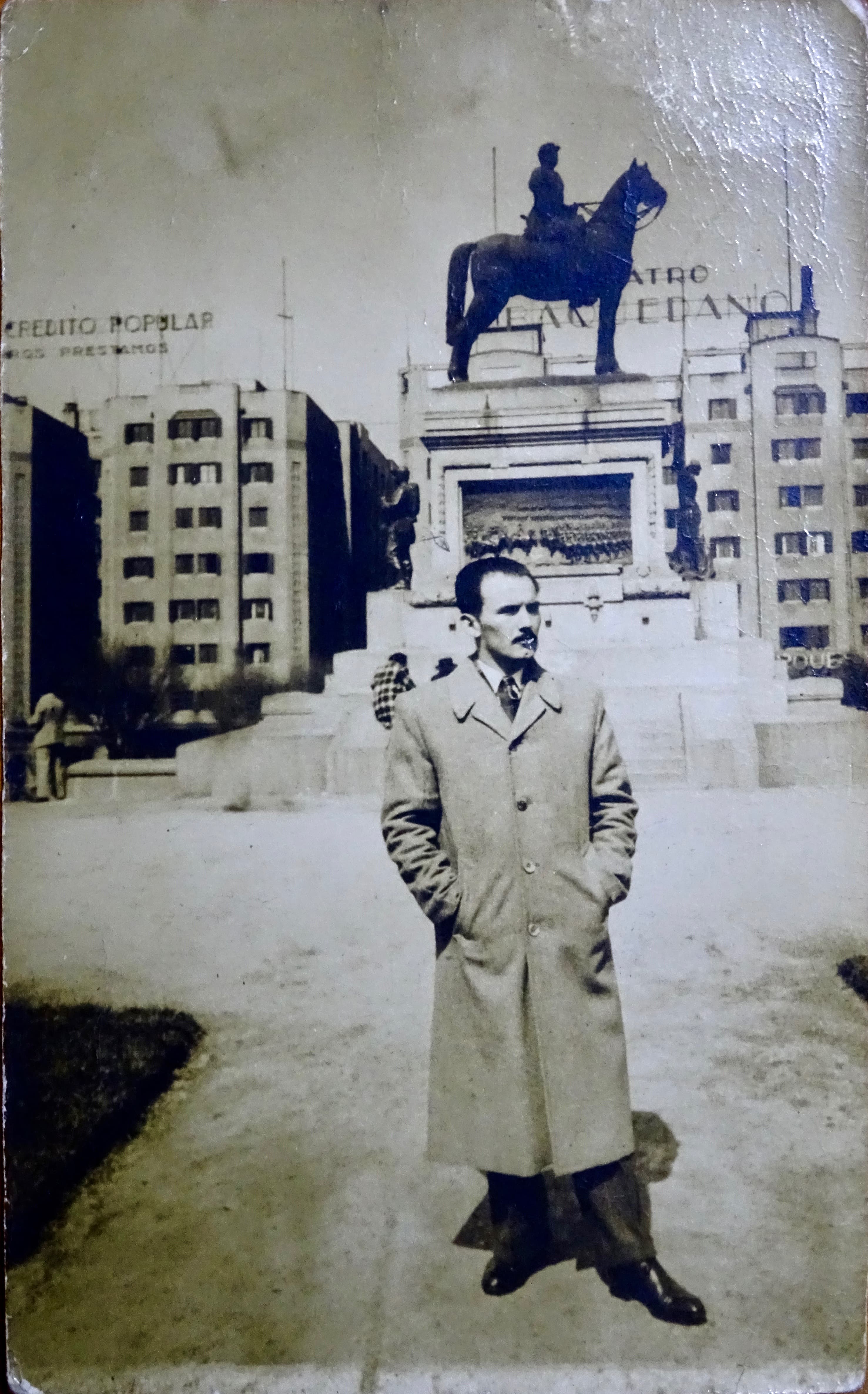 Plaza Baquedano en 1947