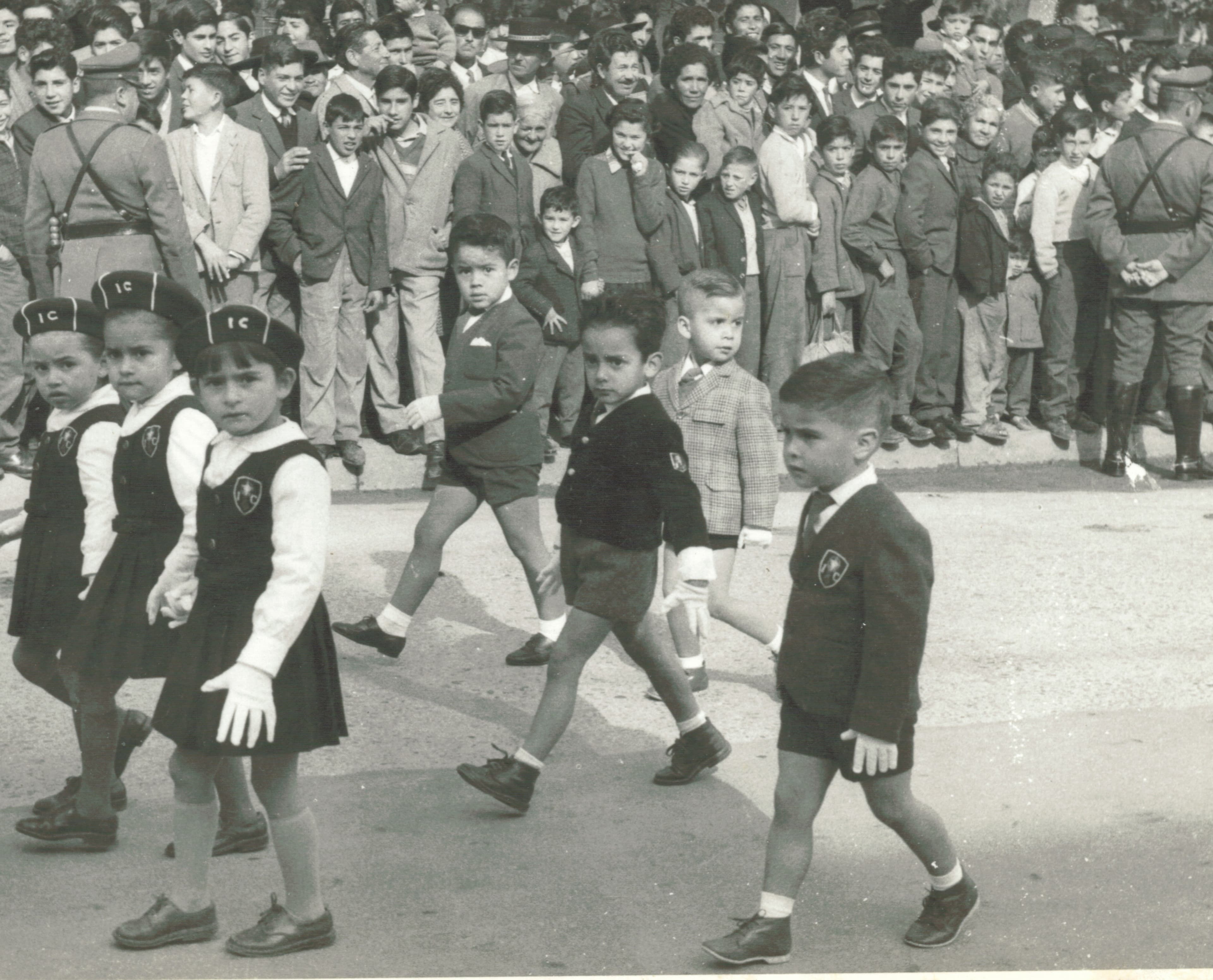 Marcialidad en desfile 18 Septiembre, 1966