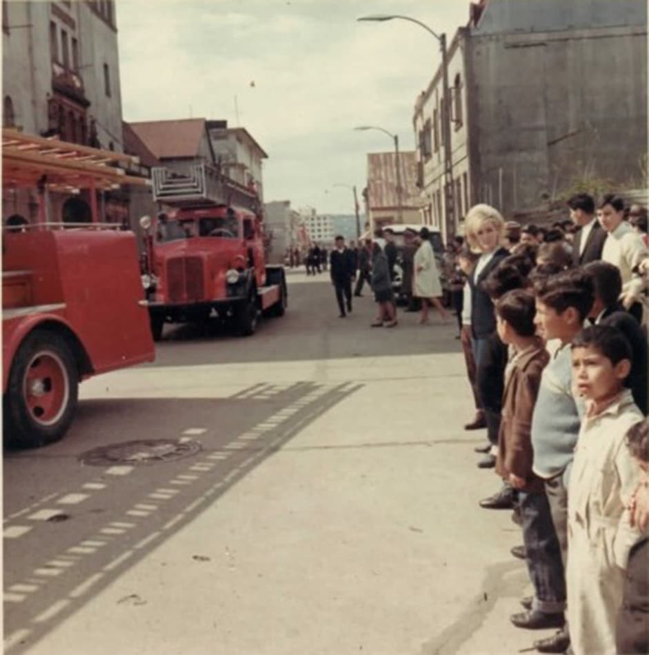 Desfile de Bomberos en Santiago en 1967