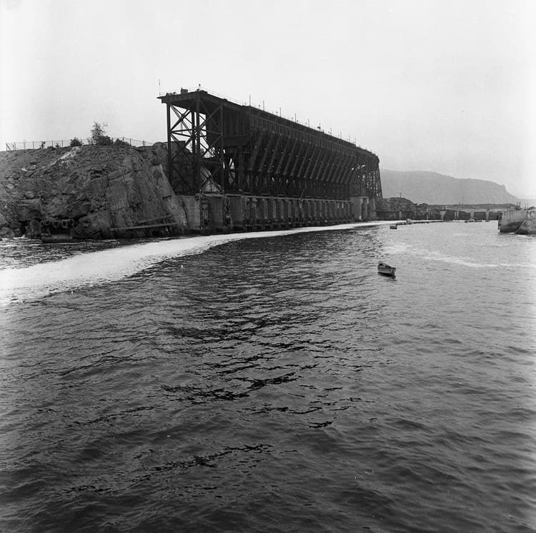 Muelle del puerto de Cruz Grande, 1971