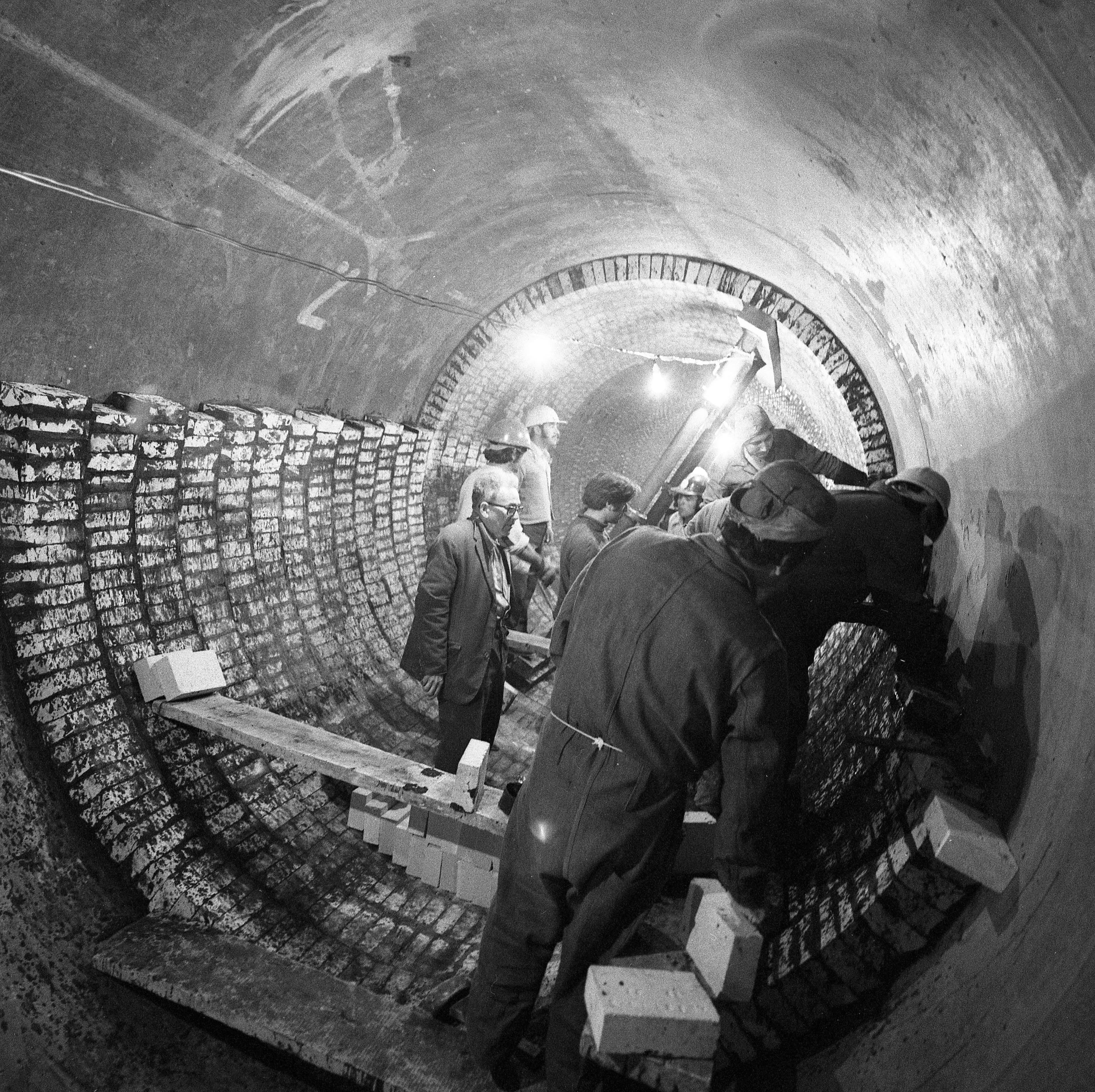 Interior del Horno Inacesa de Antofagasta, 1972