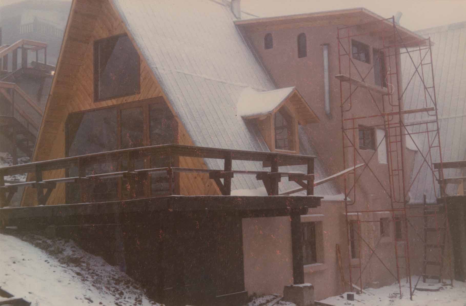 Construcción refugio, La Parva 1979