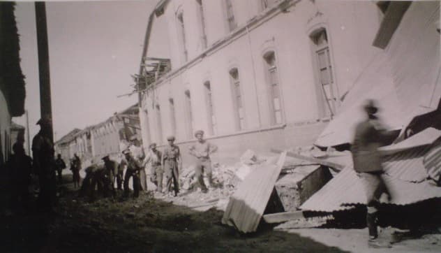 Ruinas en el centro de Cauquenes en 1939