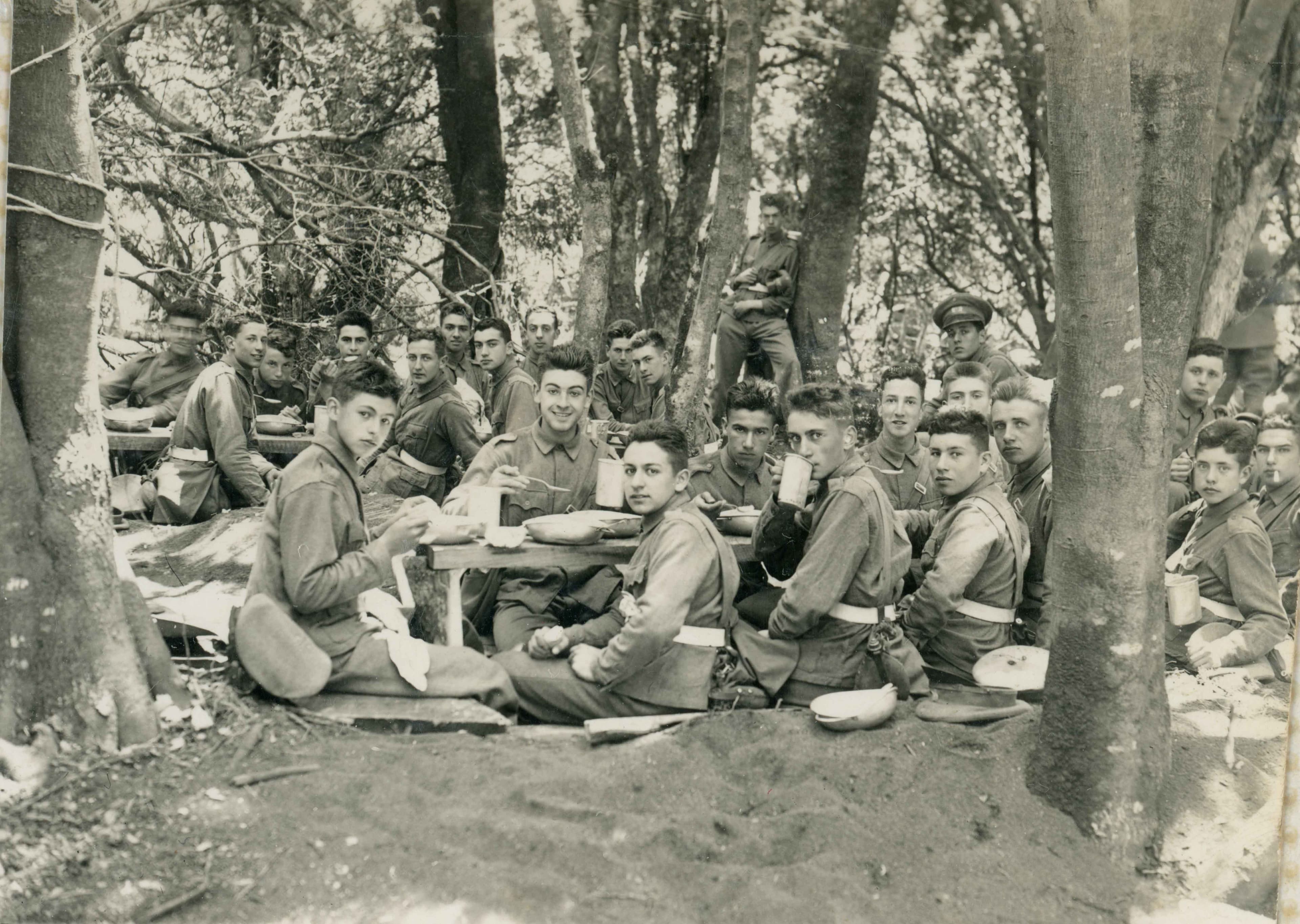 Almuerzo de cadetes en 1943