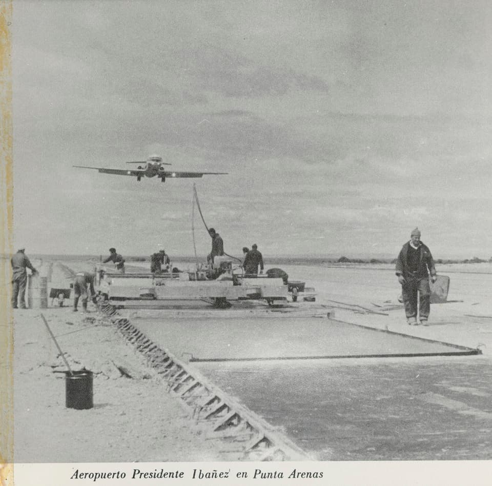 Aeropuerto Presidente Ibañez de Punta Arenas en 1975