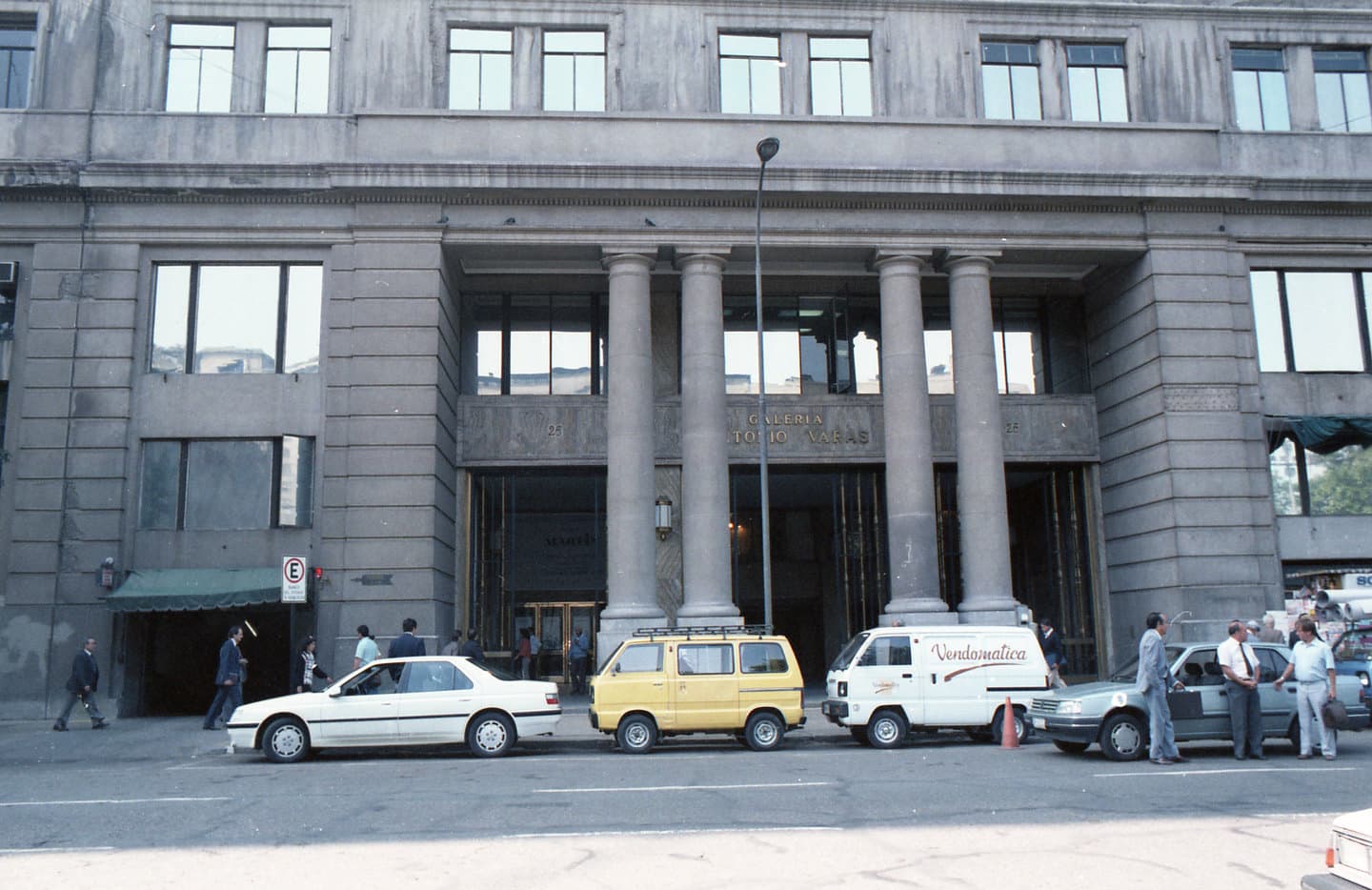 Galeria Antonio Varas en ca.1990