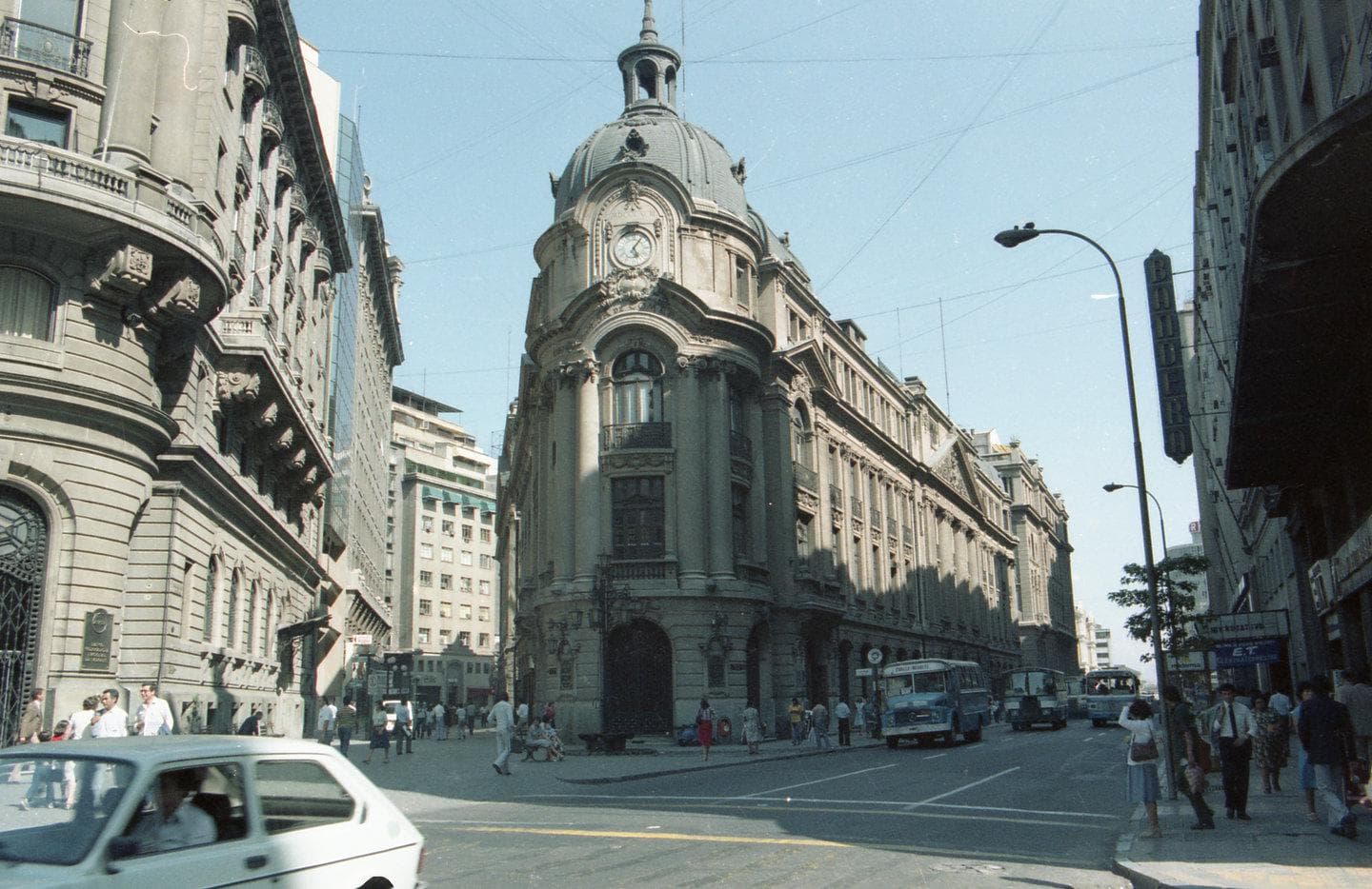 Bolsa de Comercio, Santiago Ca 1980