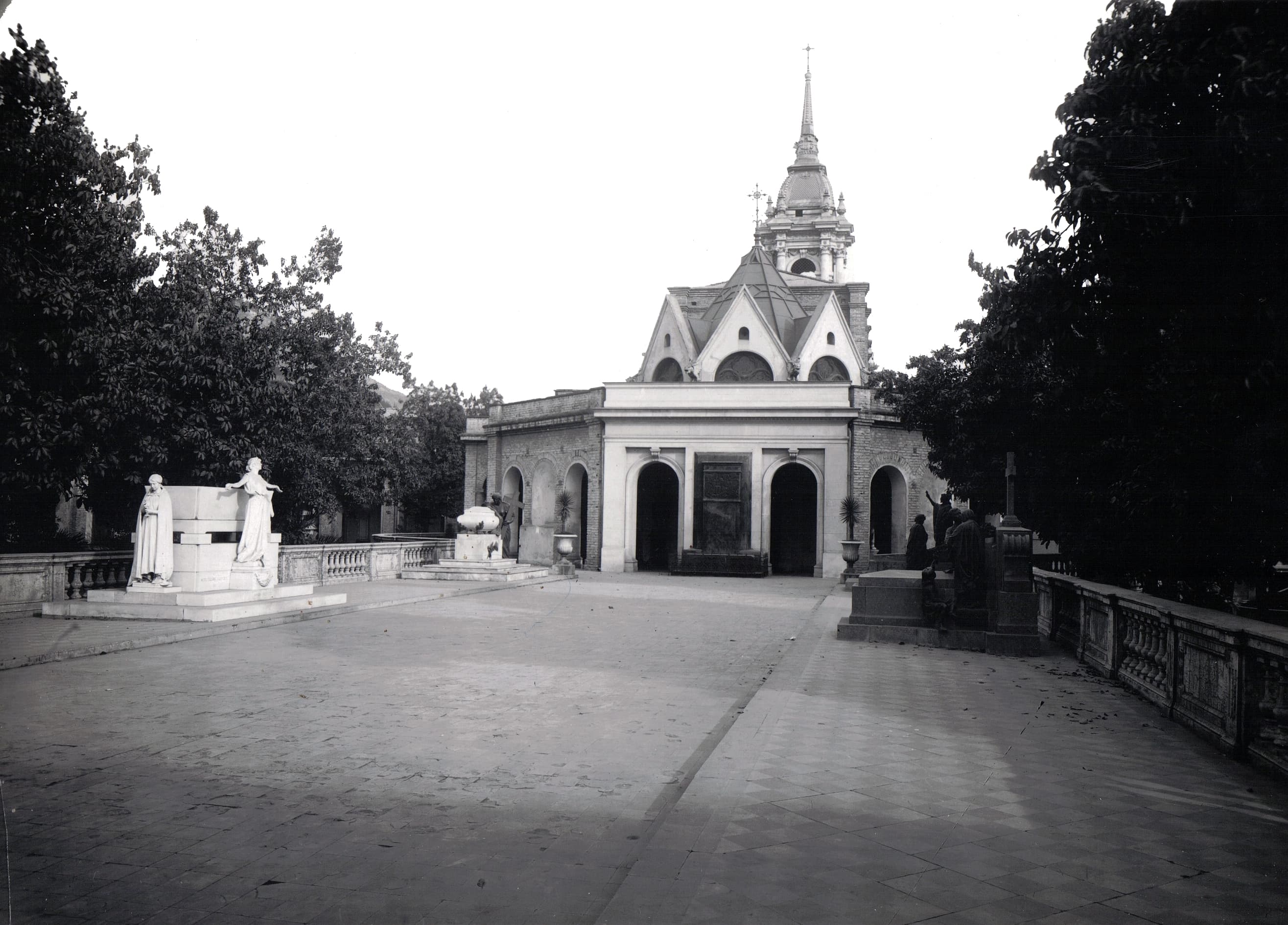 Cementerio Católico de Recoleta, 1883