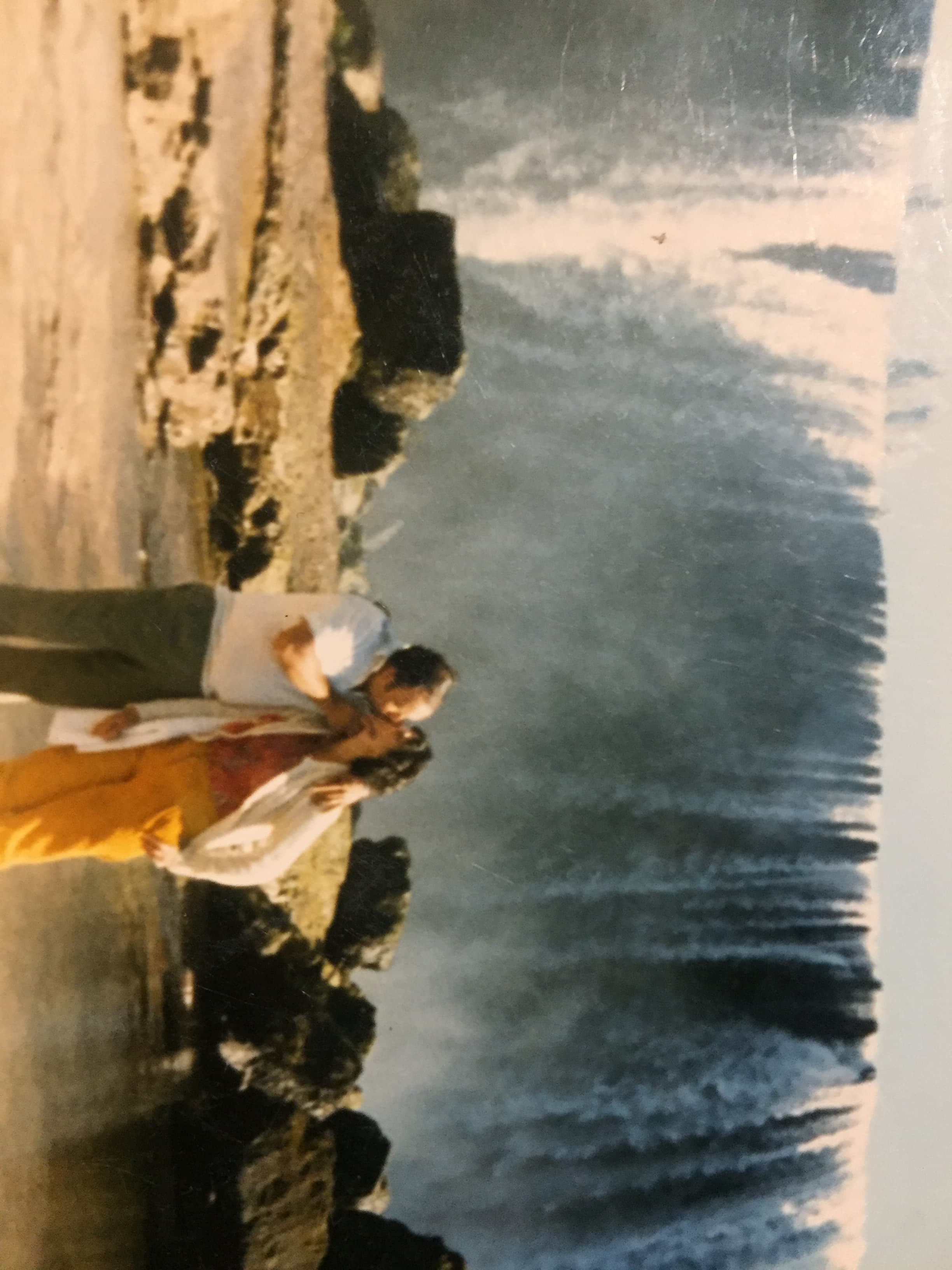 Paseo románico Saltos del Laja, 1980