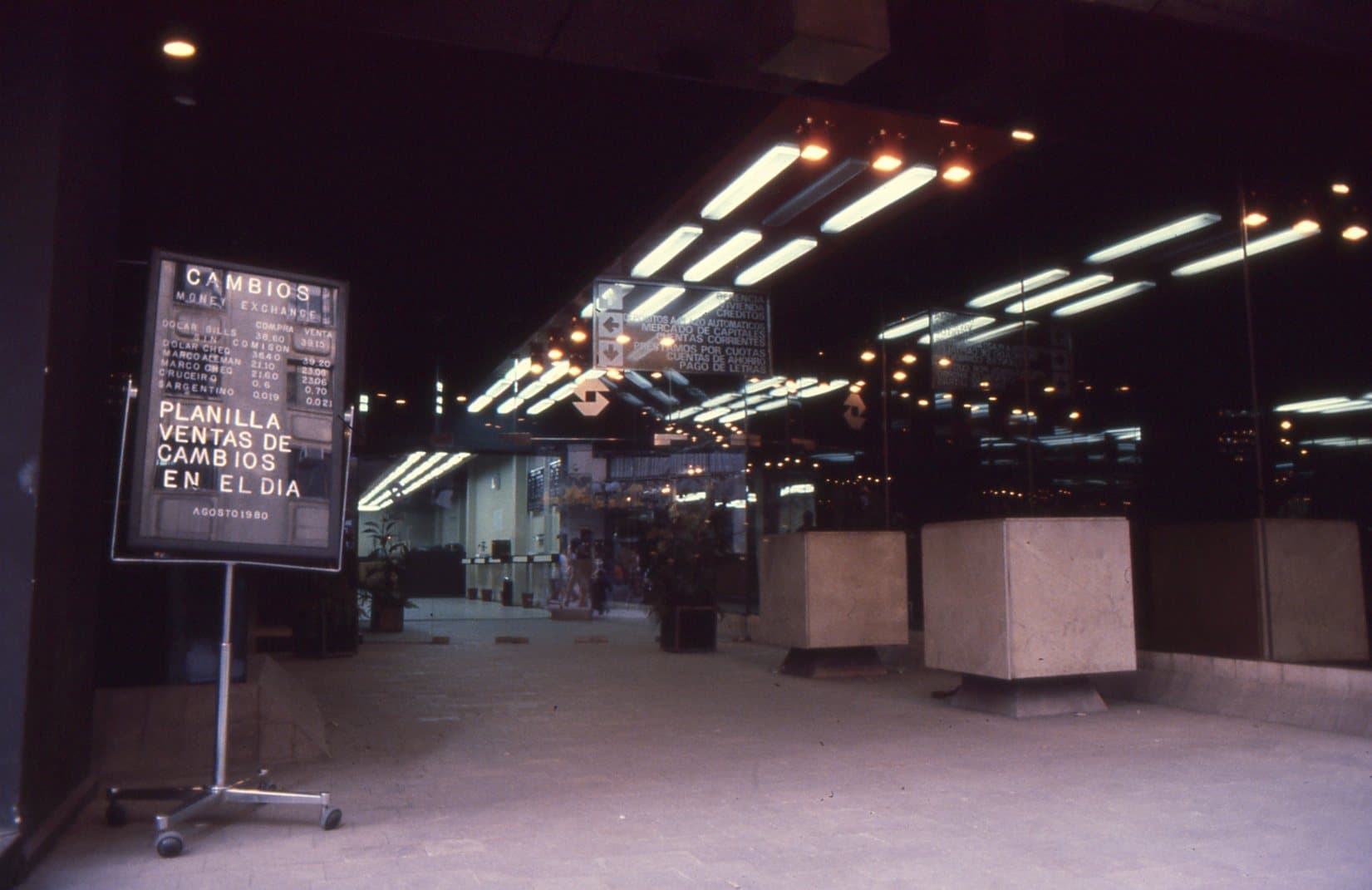 Banco de Santiago, 1980