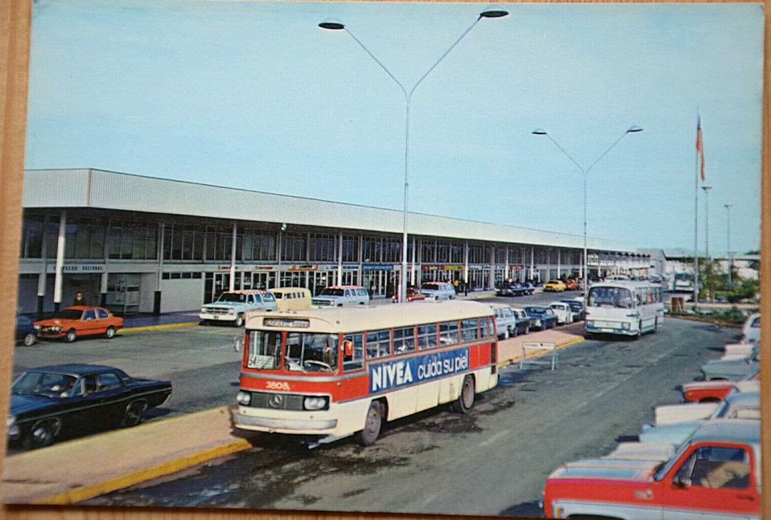 Aeropuerto Pudahuel, 1975