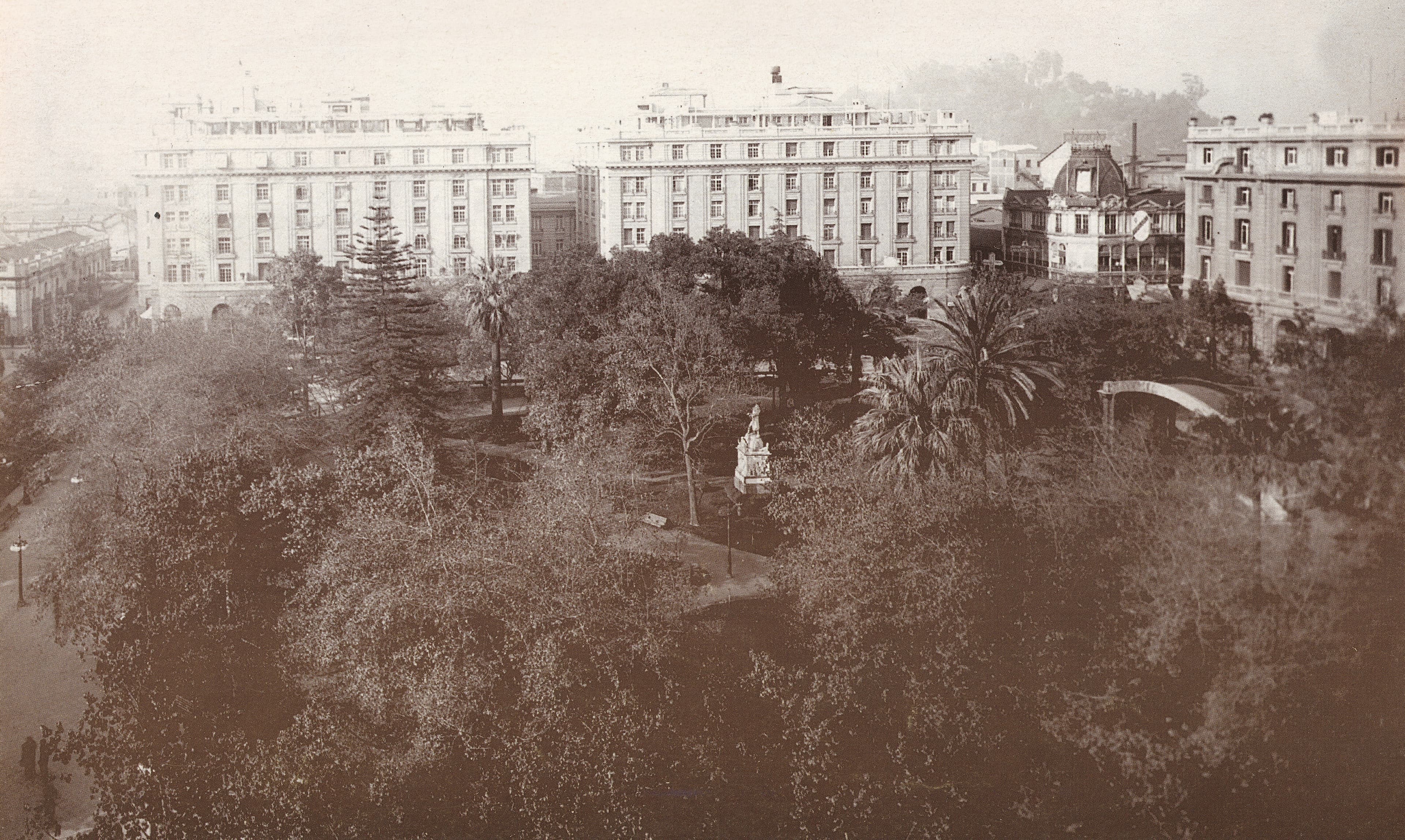 Plaza de Armas en la década de 1930