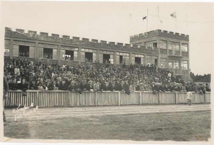Estadio Ramón Cañas de Punta Arenas en 1938