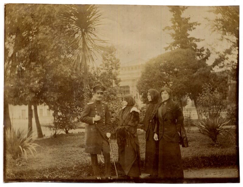 Paseo de domingo, 1913