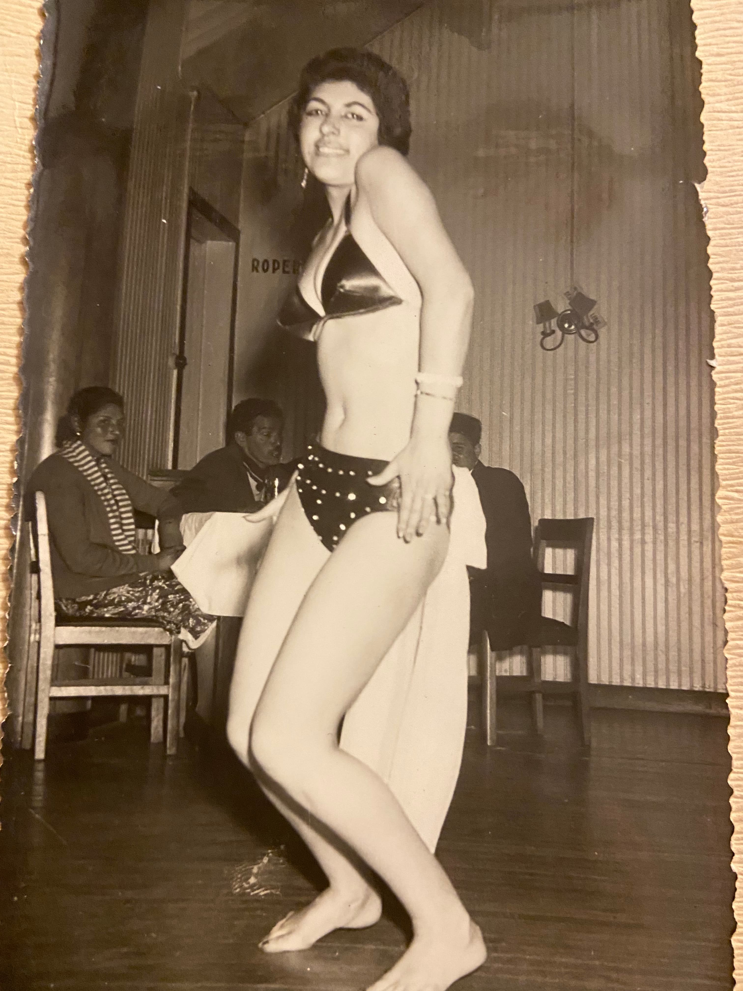 La Venus del fuego, 1957