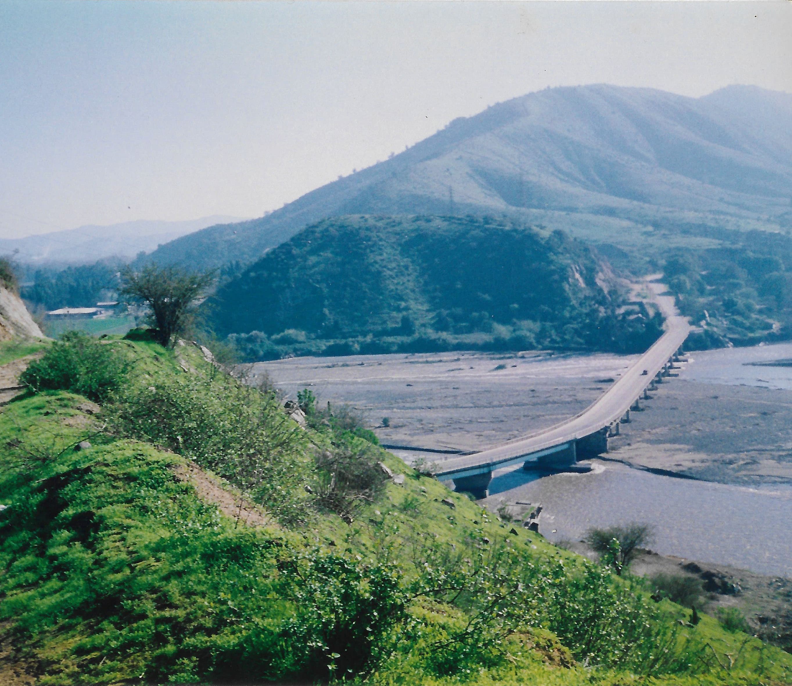 Puente Marambio sobre el rio Maipo en 1996