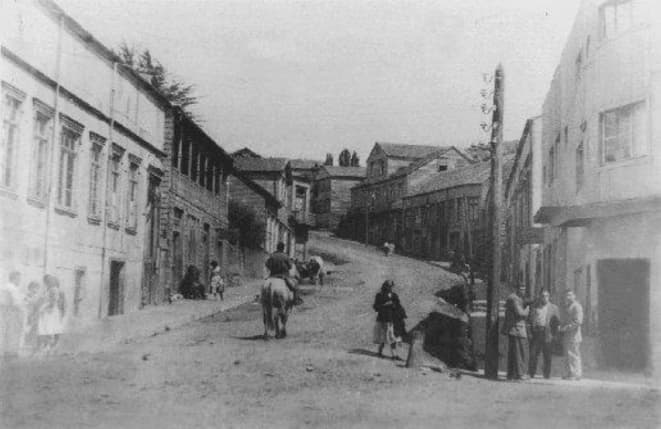 Calle Centenario de Chonchi en 1940