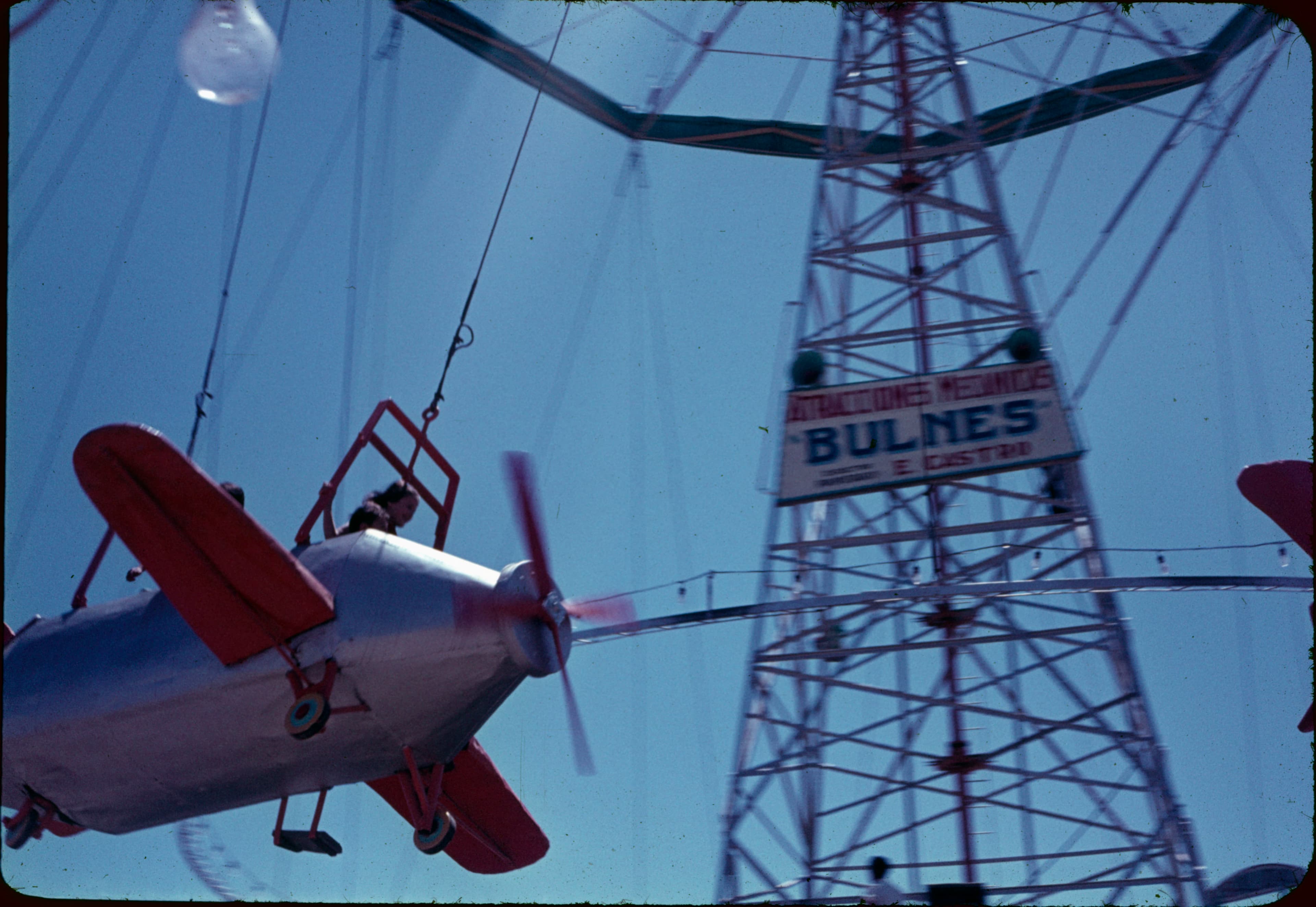 Atracciones Bulnes, Santiago, ca. 1964