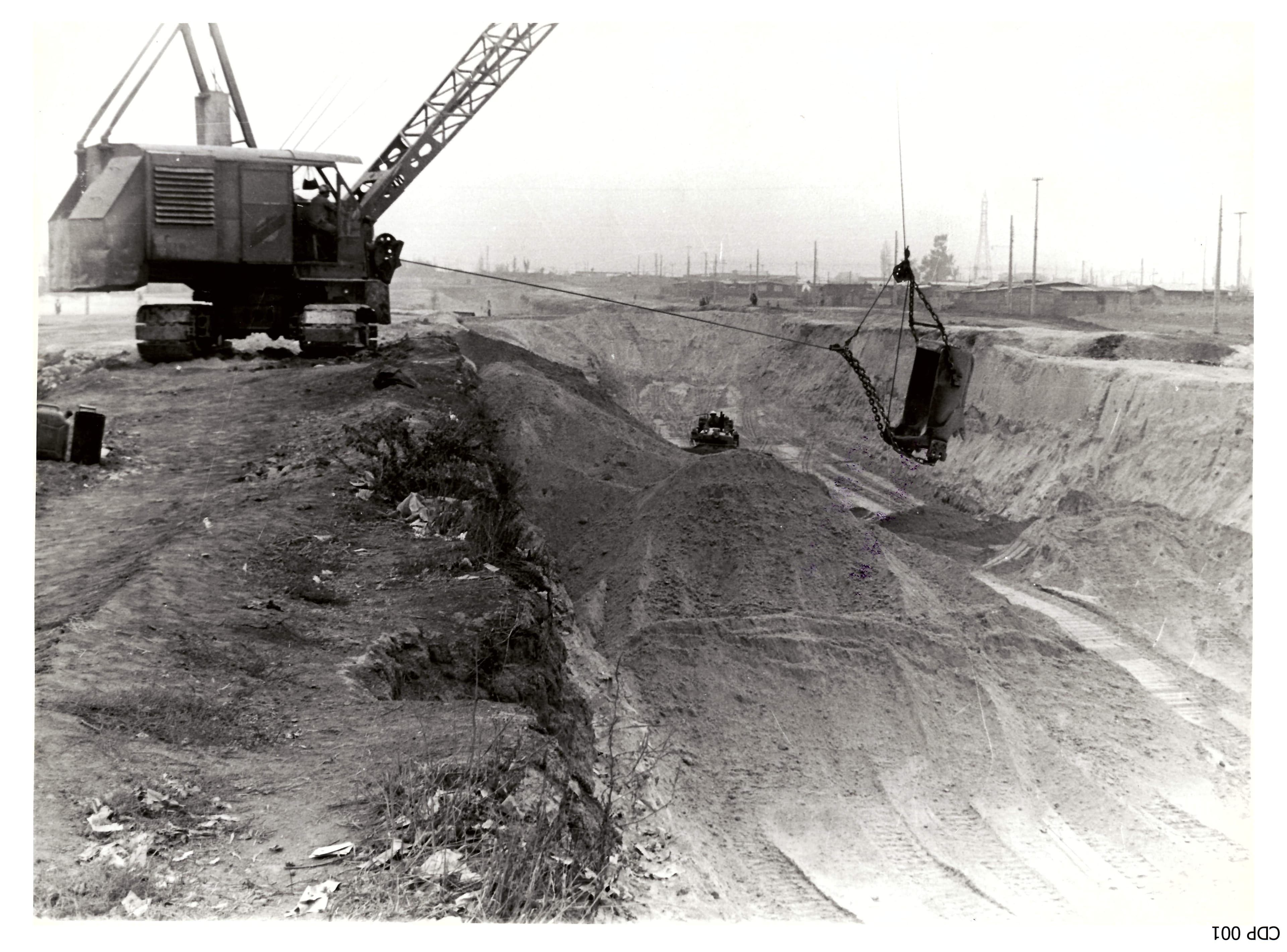 Santiago, Julio, 1971