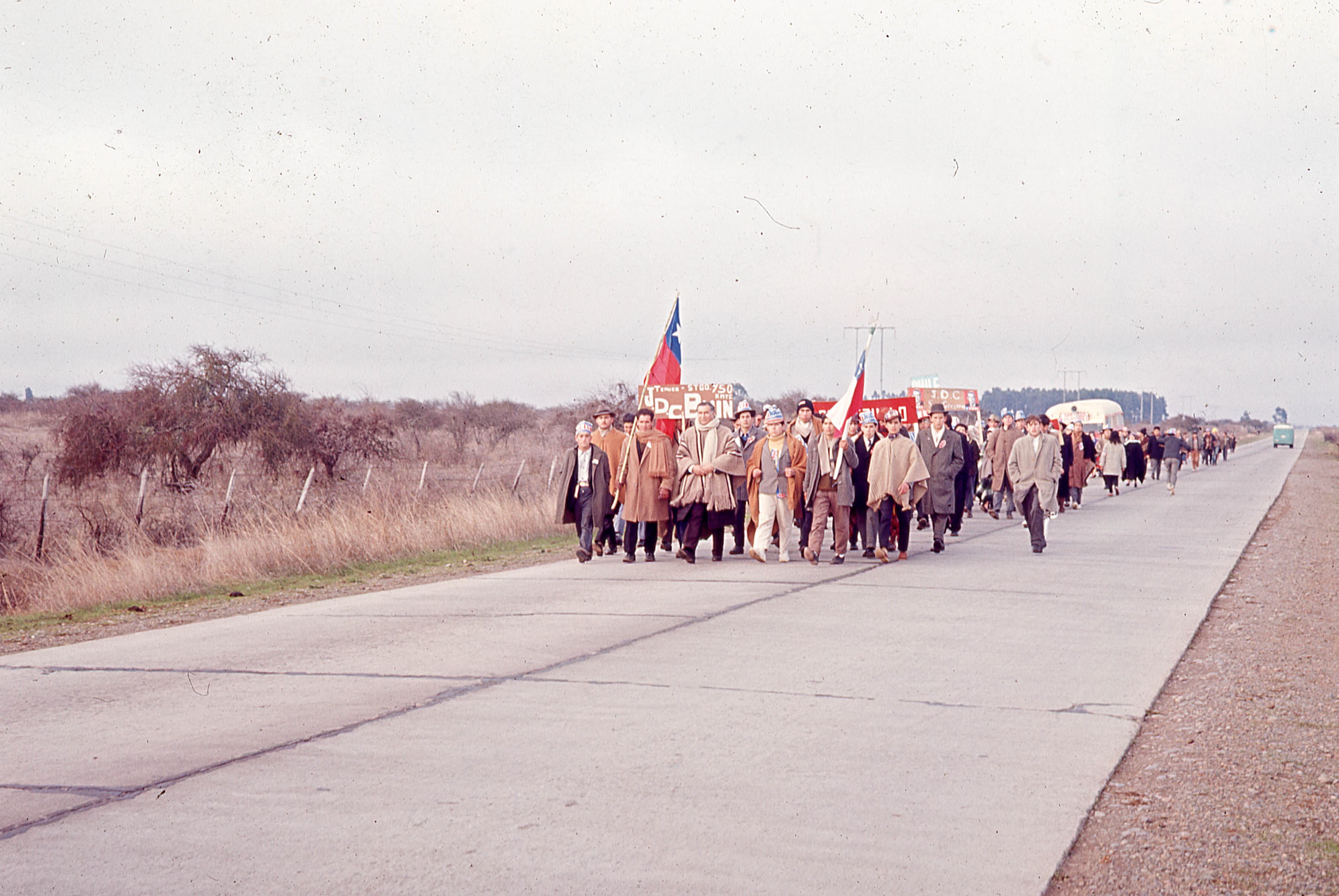 Marcha de la Patria Joven campaña presidencial Eduardo Frei Montalva, 1964