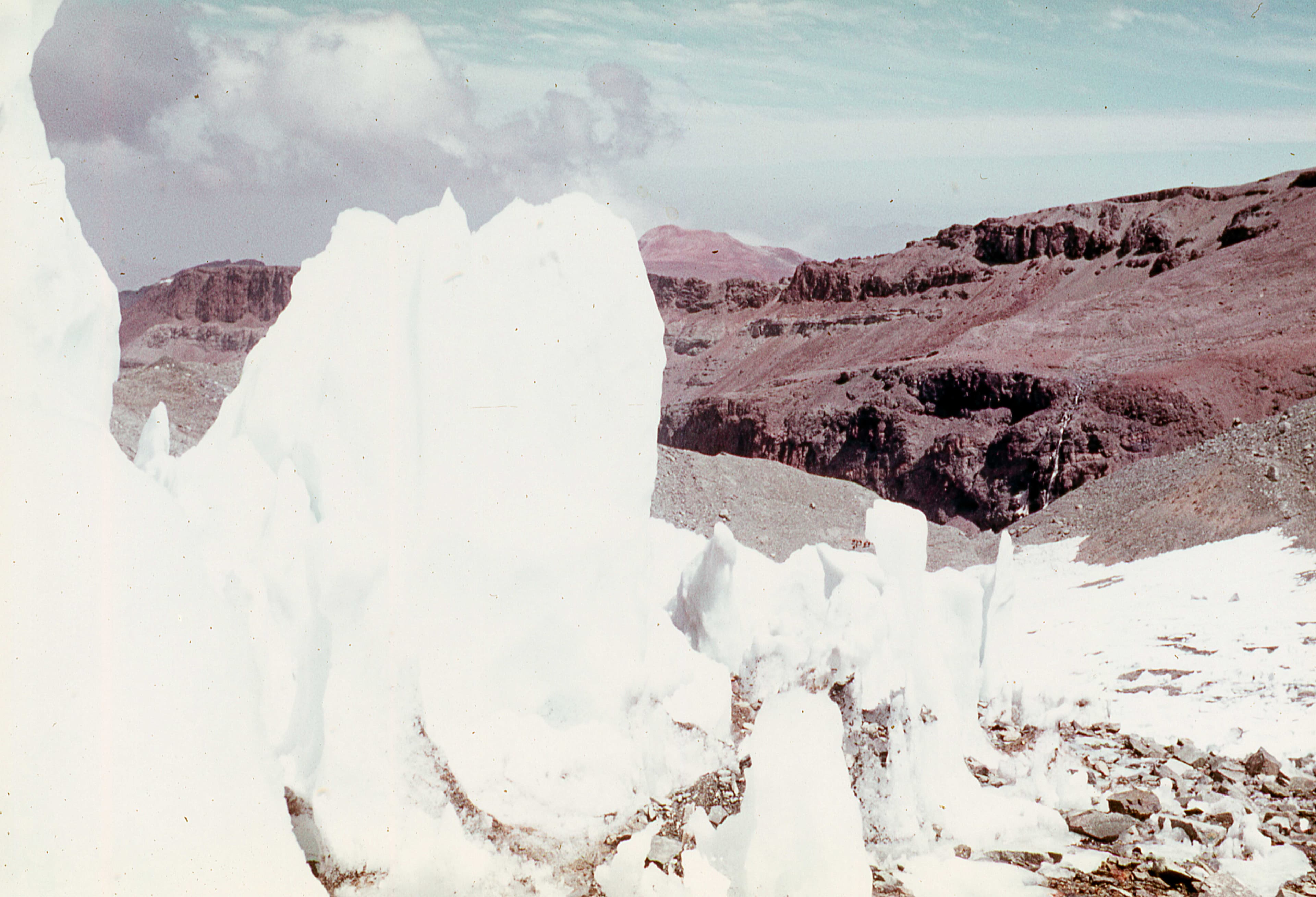 Ventisquero mirando a La Leonera, ca. 1975