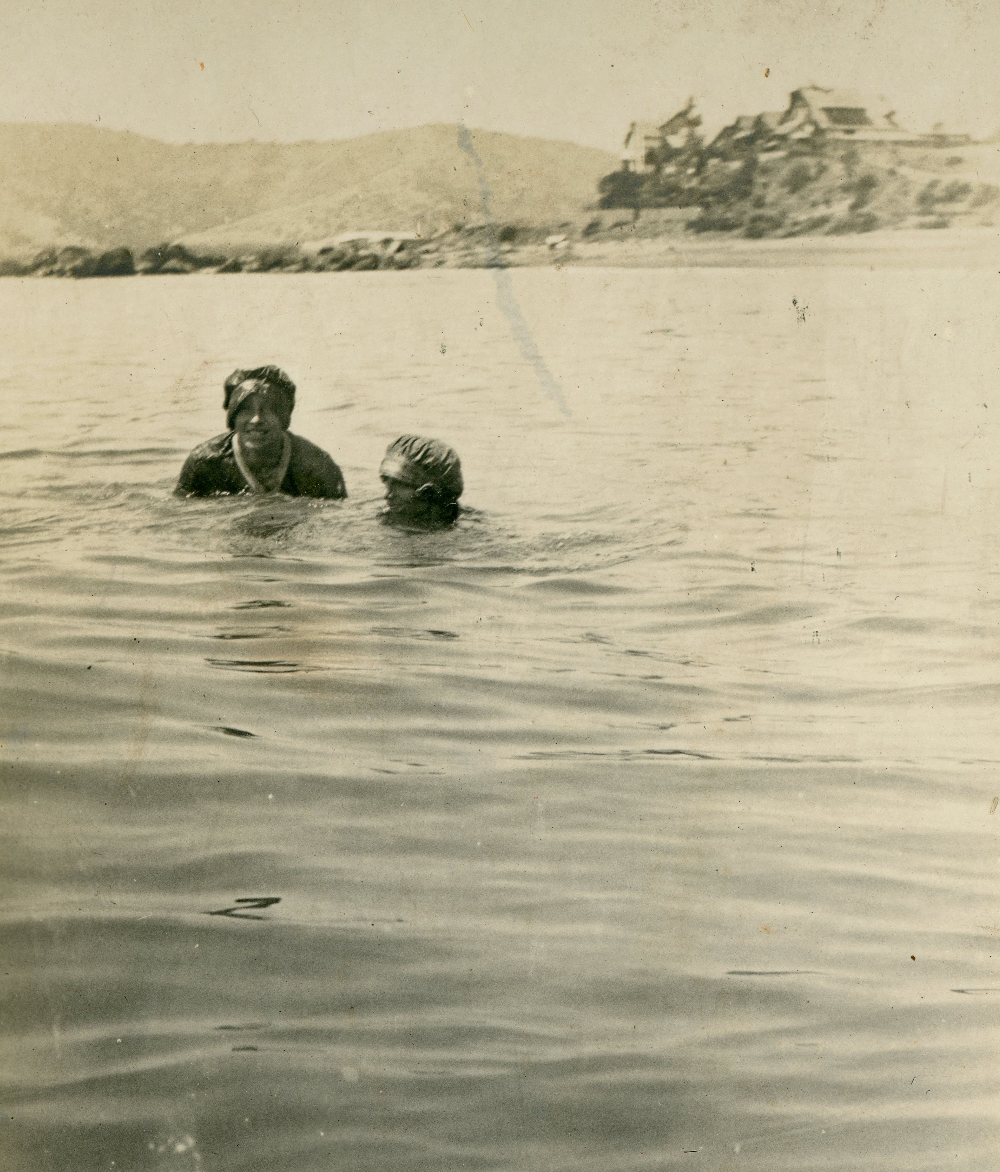 Bañistas en Papudo, Febrero de 1915