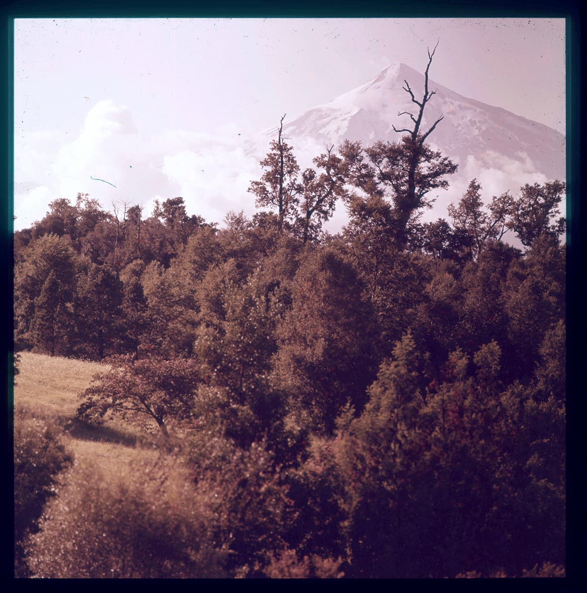 Volcán Villarrica, Villarrica, Región de La Araucanía, Chile, 1950 - 1965