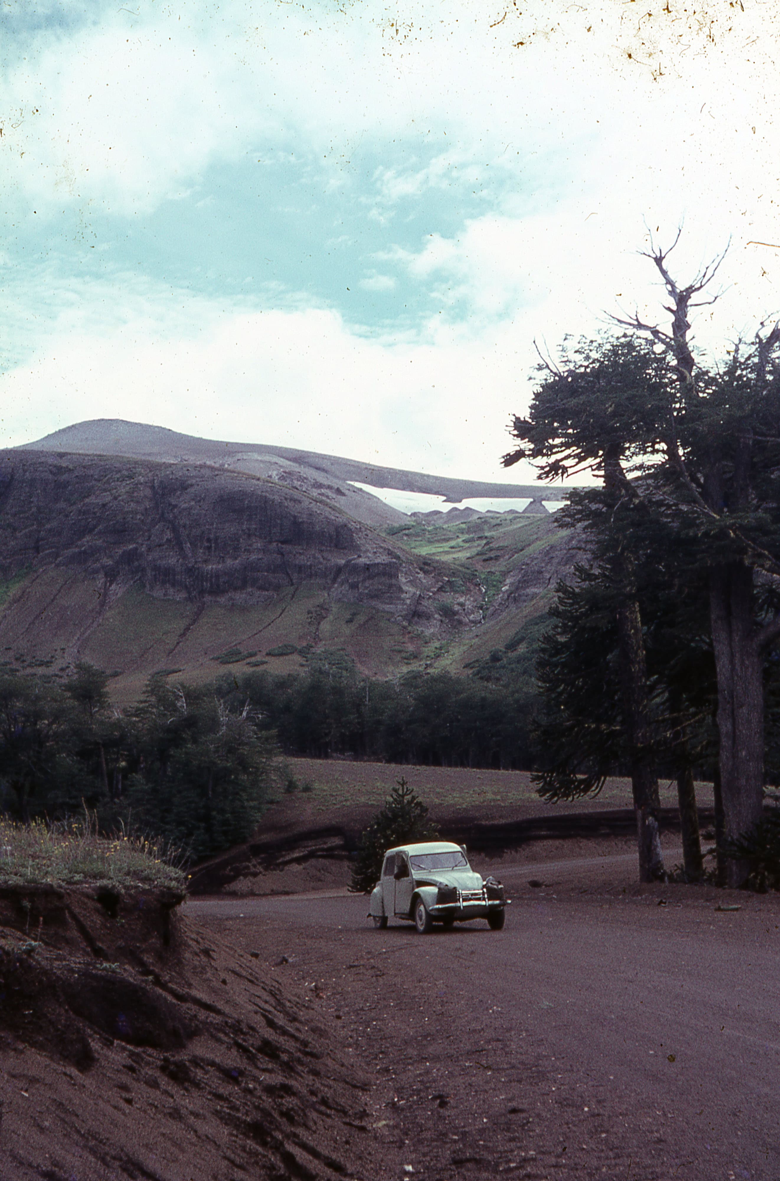 Citroneta en lugar sin identificar, ca. 1965