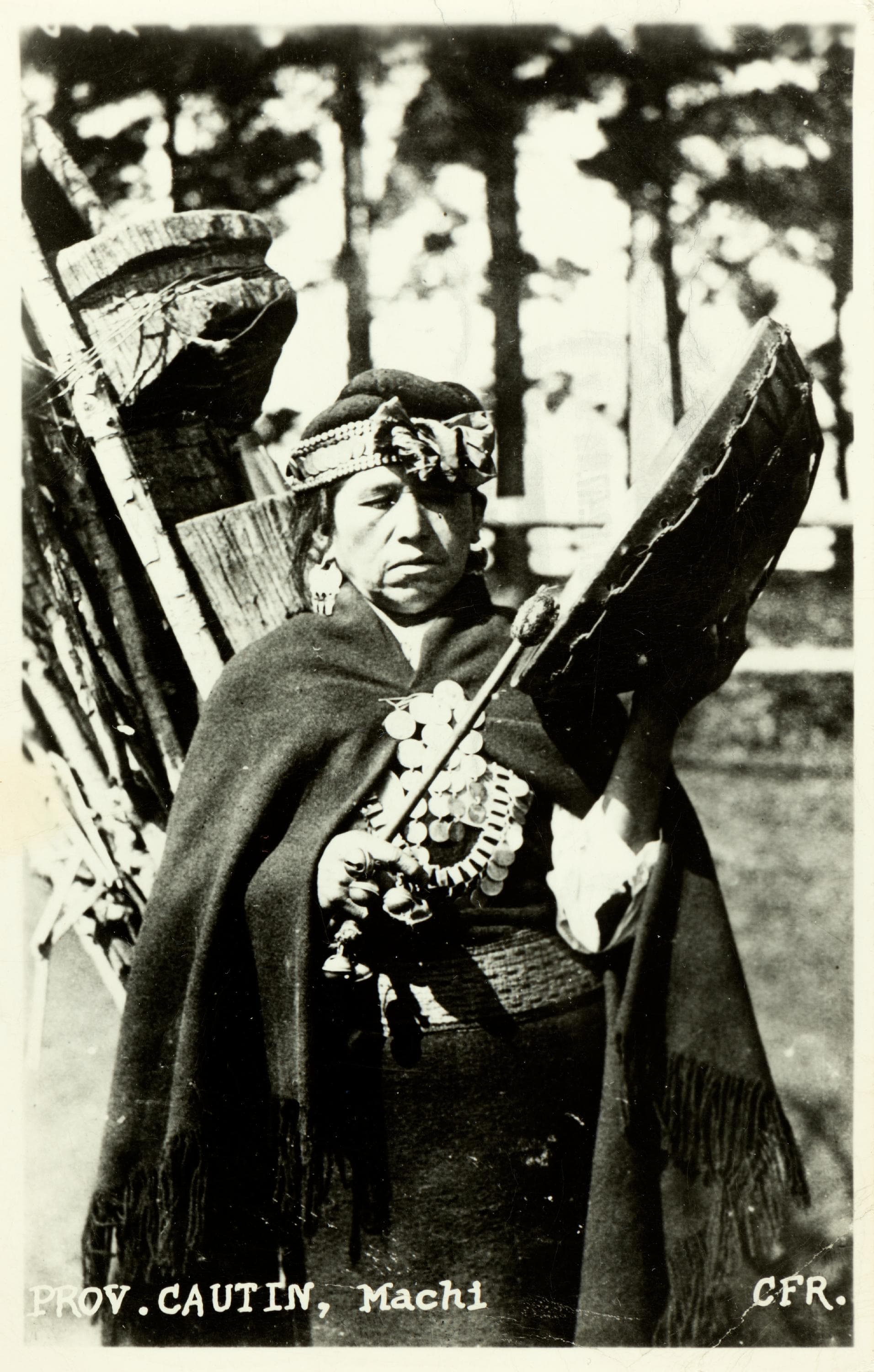 Machi mapuche, ca. 1930